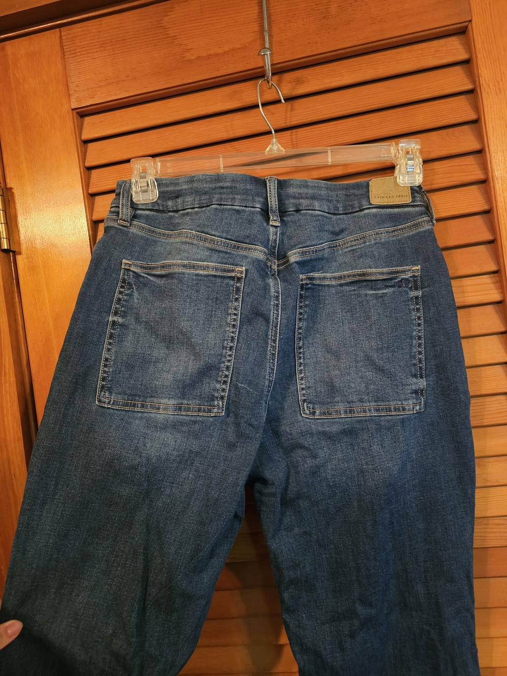 American Eagle Outfitters Dark Blue Flared Wide-Leg Jeans - Picture 6 of 7